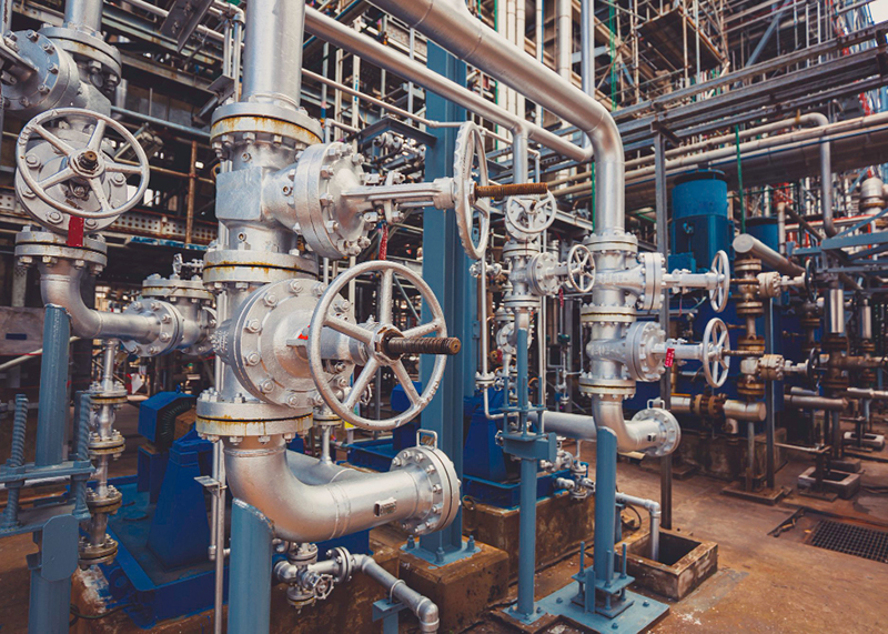 customized industrial valves supplier in UAE - with pipes, fittings, flanges, gaskets
